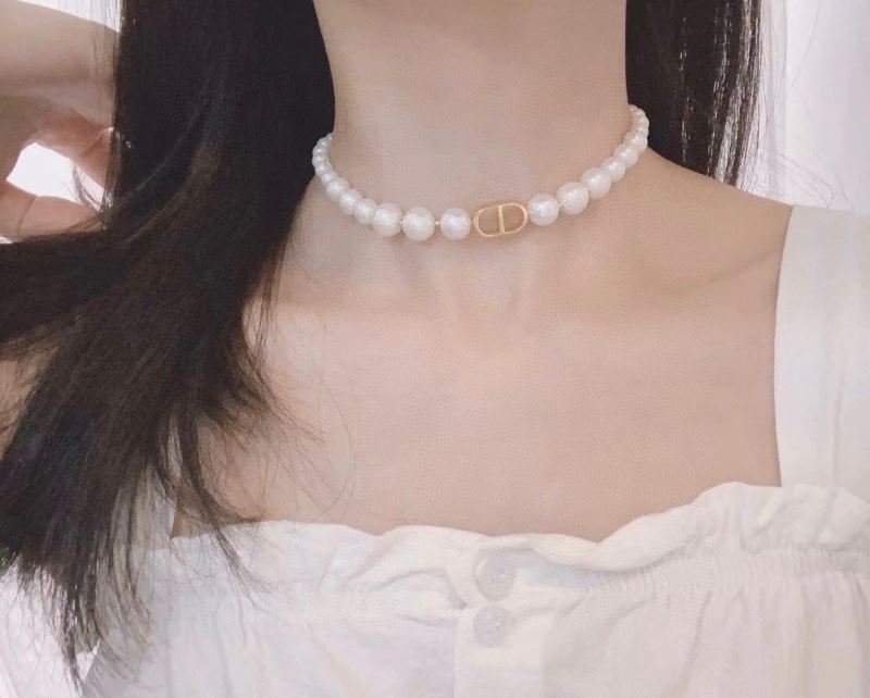 chr1st1an D10r necklaces